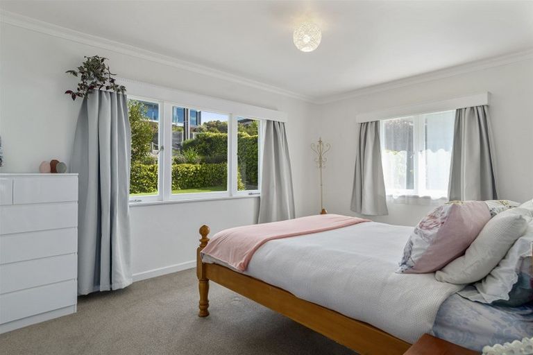 Photo of property in 12a Seaview Road, Otumoetai, Tauranga, 3110