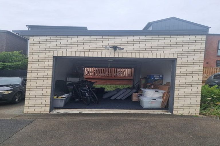 Photo of property in 72 Joshua Carder Drive, Hobsonville, Auckland, 0616