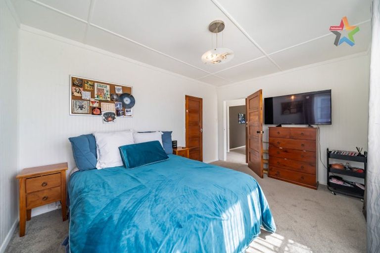 Photo of property in 17 Collett Street, Naenae, Lower Hutt, 5011