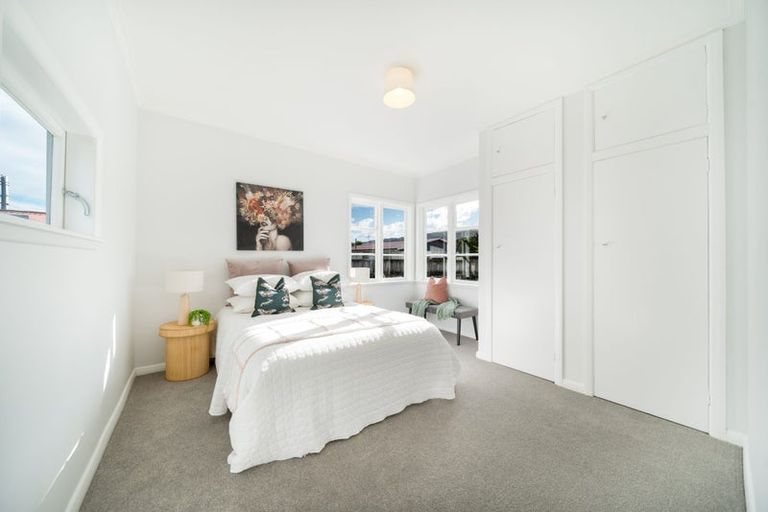 Photo of property in 10 Elizabeth Avenue, Heretaunga, Upper Hutt, 5018