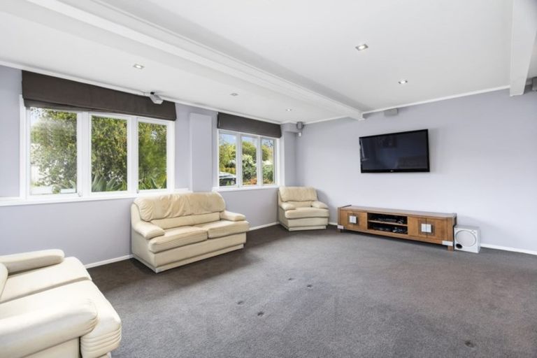 Photo of property in 4 Wood Avenue, Howick, Auckland, 2014