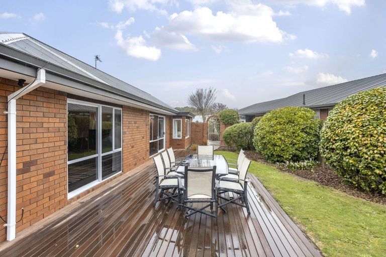 Photo of property in 25 Autumn Place, Mairehau, Christchurch, 8052
