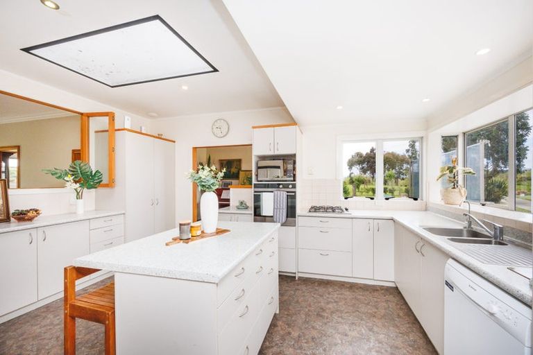 Photo of property in 158a-b Walkers Road, Longburn, Palmerston North, 4477