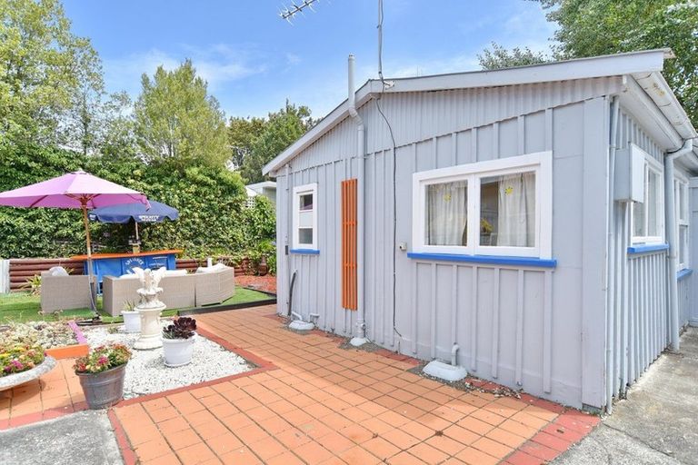 Photo of property in 7 Pikes Track, Kainga, Christchurch, 8083