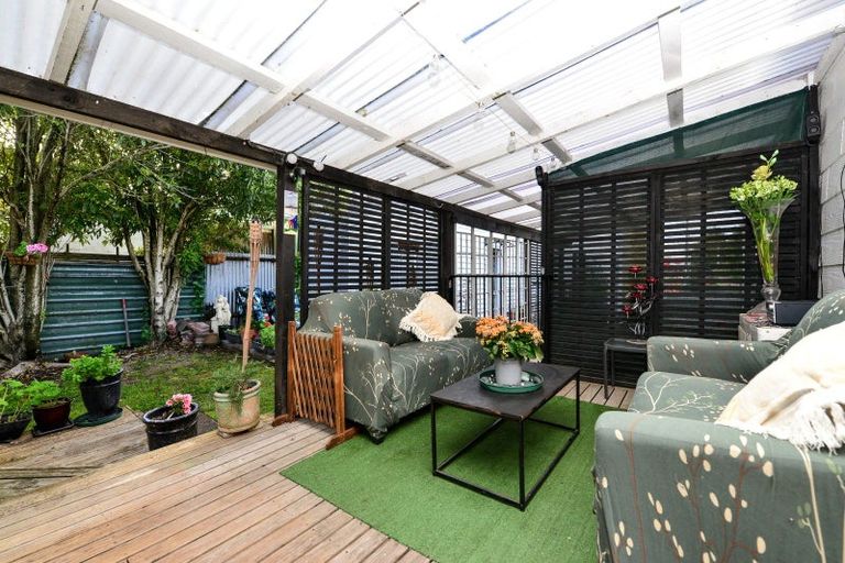 Photo of property in 92 Rimu Street, Maeroa, Hamilton, 3200