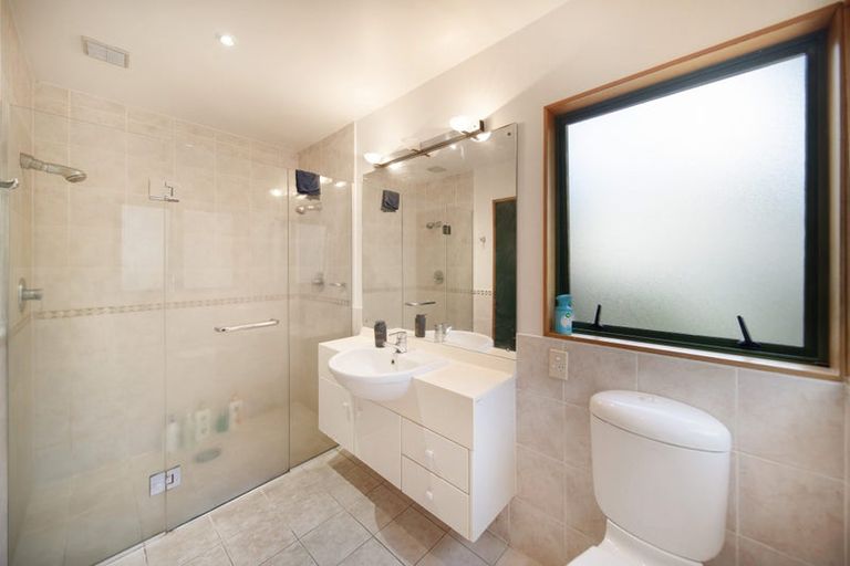 Photo of property in 2/38 Patons Road, Howick, Auckland, 2014