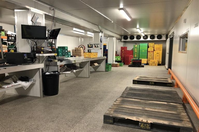 Photo of property in 2 Hewlett Road, Karoro, Greymouth, 7805