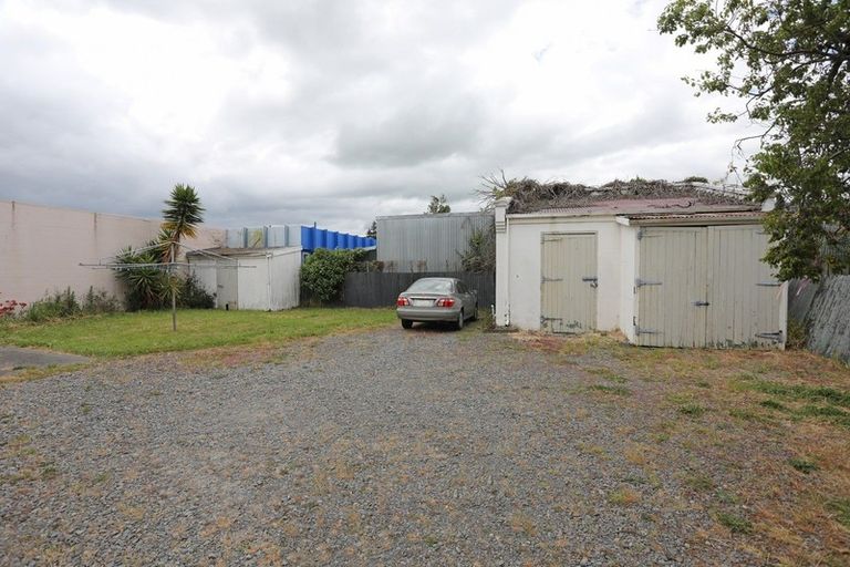 Photo of property in 12/14 High Street, Marton, 4710