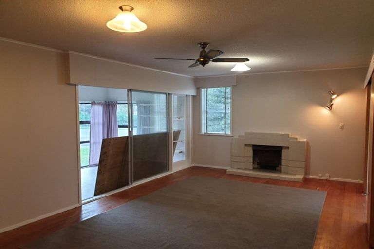 Photo of property in 2 Banks Road, Kawakawa Bay, Papakura, 2585