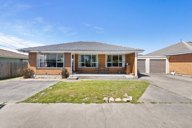 Photo of property in 1/63b Waimairi Road, Upper Riccarton, Christchurch, 8041