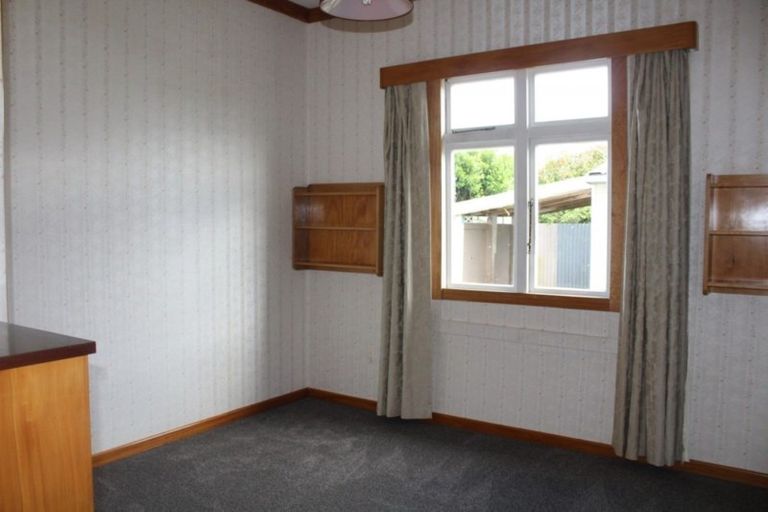 Photo of property in 72 Durham Street, Winton, 9720