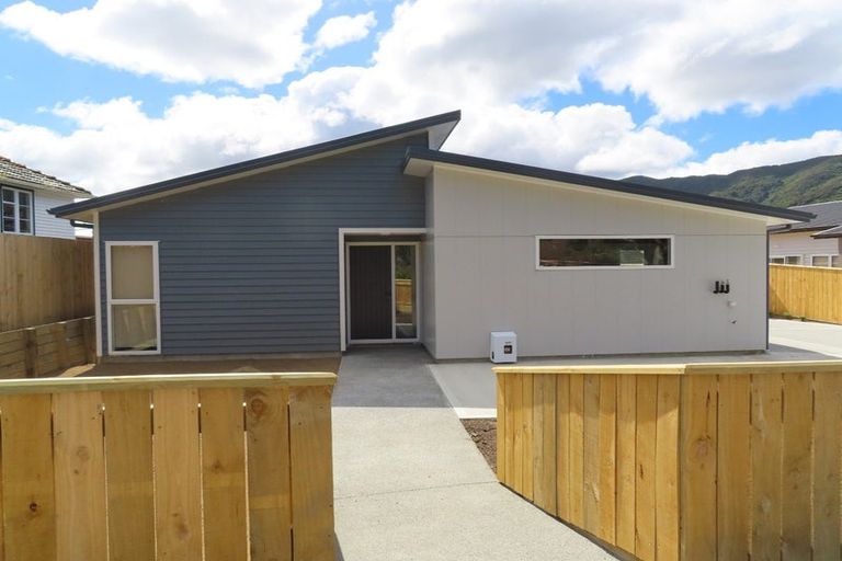 Photo of property in 110a Wellington Road, Wainuiomata, Lower Hutt, 5014