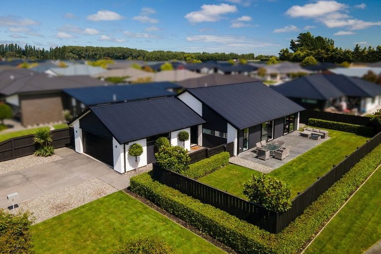 Photo of property in 26 Roys Street, Marshland, Christchurch, 8083