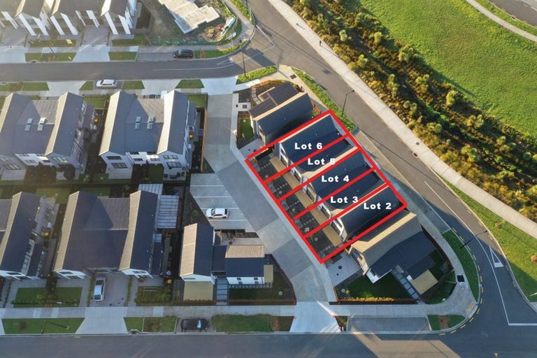 Photo of property in 7 Resnik Crescent, Kumeu, 0810