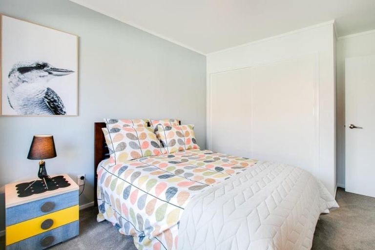 Photo of property in 2 Fern Grove, Taradale, Napier, 4112