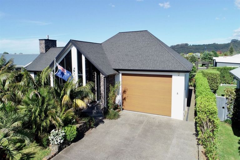 Photo of property in 8 Sara Way, Whitianga, 3510