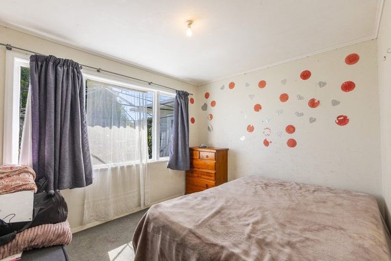 Photo of property in 17 Gilray Avenue, Maraenui, Napier, 4110