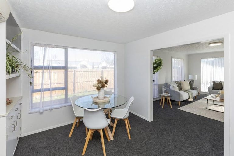 Photo of property in 1/54 Merrin Street, Avonhead, Christchurch, 8042