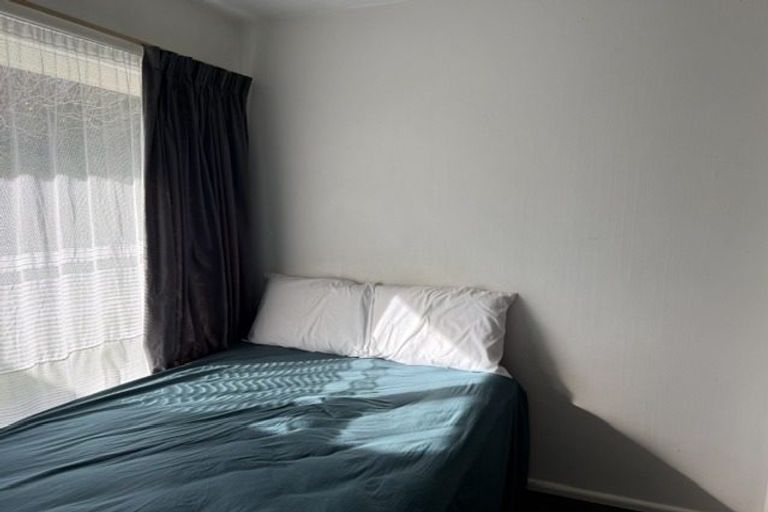 Photo of property in 13 Kipax Place, Riccarton, Christchurch, 8011