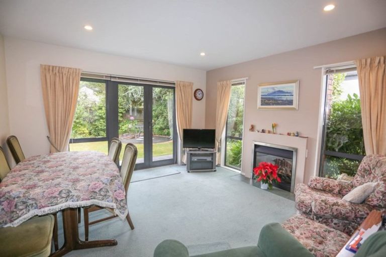 Photo of property in 4 Skyedale Drive, Harewood, Christchurch, 8051