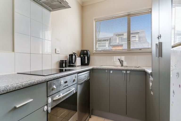 Photo of property in St Claire Village, 123/172 Mcleod Road, Te Atatu South, Auckland, 0610