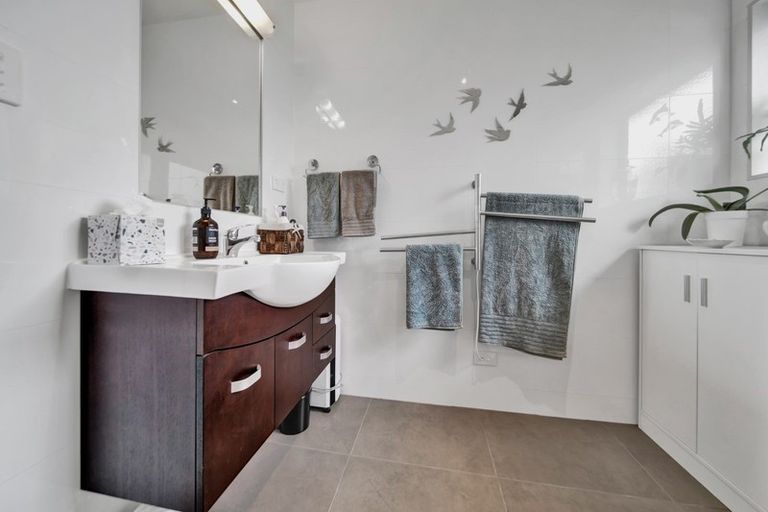 Photo of property in 62b Cordelia Street, Stratford, 4332