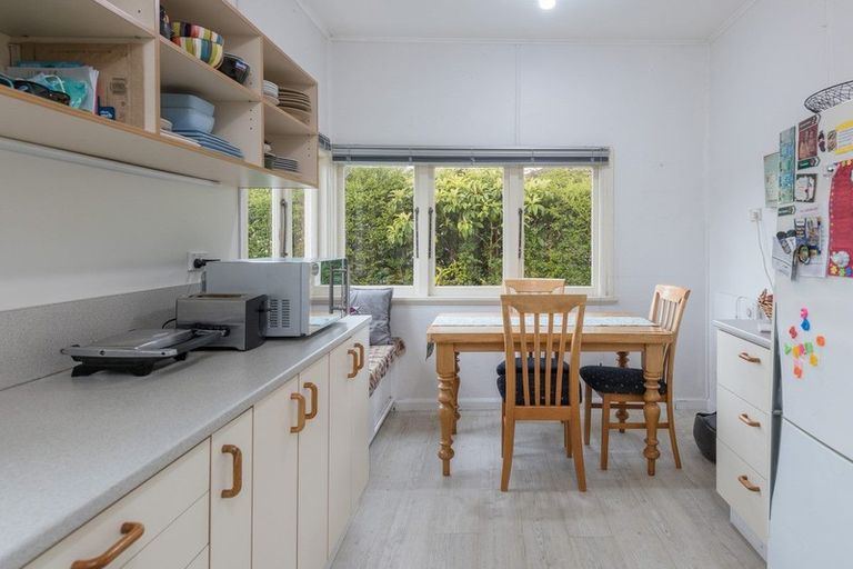 Photo of property in 114 Waimea Road, Nelson South, Nelson, 7010