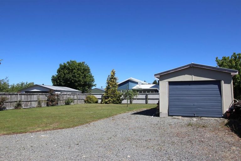 Photo of property in 15 Omahau Crescent, Twizel, 7901