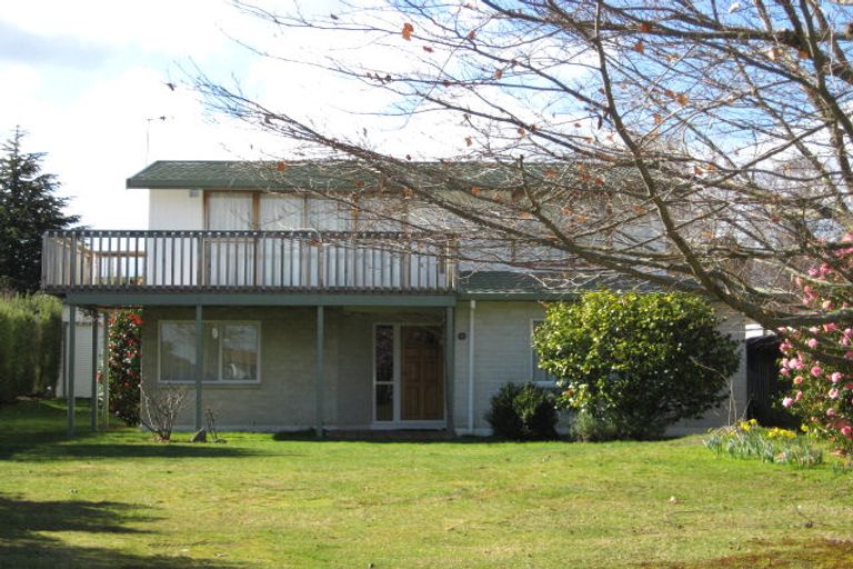 Photo of property in 5 Nisbet Terrace, Kinloch, Taupo, 3377