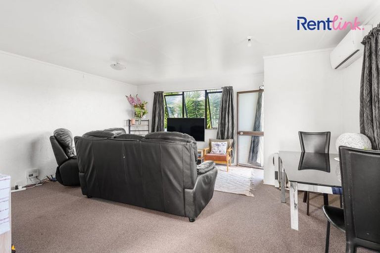 Photo of property in 43a Lyn Grove, Papamoa Beach, Papamoa, 3118