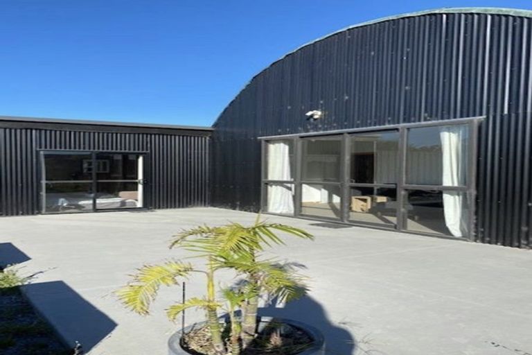 Photo of property in 1572b Millbrook Road, Taipuha, Paparoa, 0571