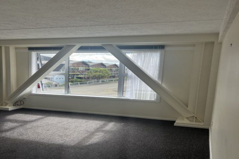 Photo of property in 26 Rhodes Street, Newtown, Wellington, 6021