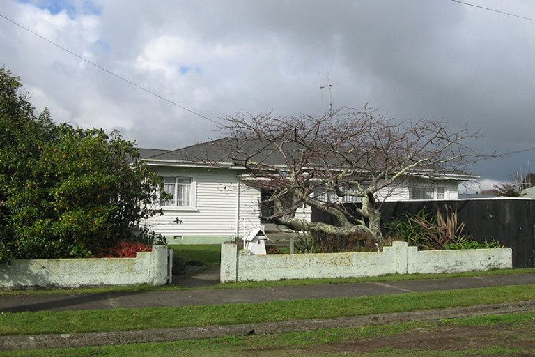 Photo of property in 1 Harris Street, Feilding, 4702