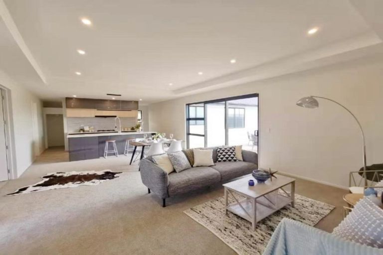 Photo of property in 28 Four Peaks Drive, Wigram, Christchurch, 8025