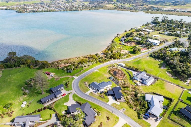 Photo of property in 127 Estuary Drive, Mangawhai Heads, Mangawhai, 0505