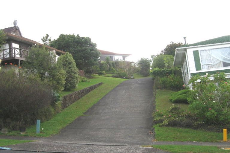 Photo of property in 121 Porritt Avenue, Chatswood, Auckland, 0626