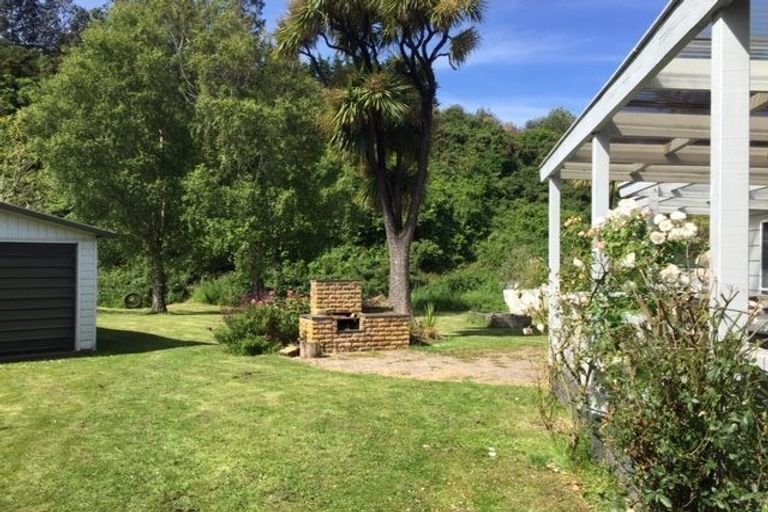 Photo of property in 17 Hare Road, Ocean View, Dunedin, 9035