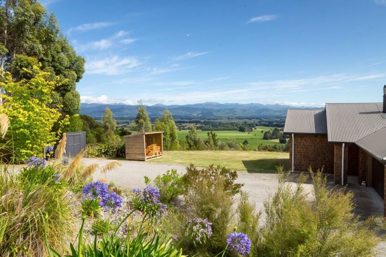 Photo of property in 109 Tiffin Hill Road, Parkvale, Carterton, 5792