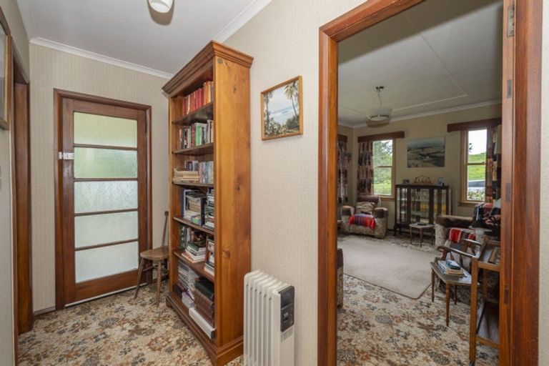 Photo of property in 262 Nireaha Hukanui Road, Eketahuna, 4995