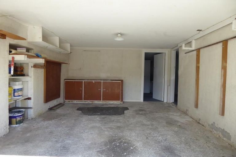 Photo of property in 9 Camrose Grove, Kingston, Wellington, 6021