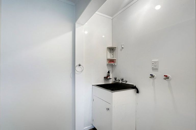 Photo of property in 34a Viewmont Drive, Harbour View, Lower Hutt, 5010