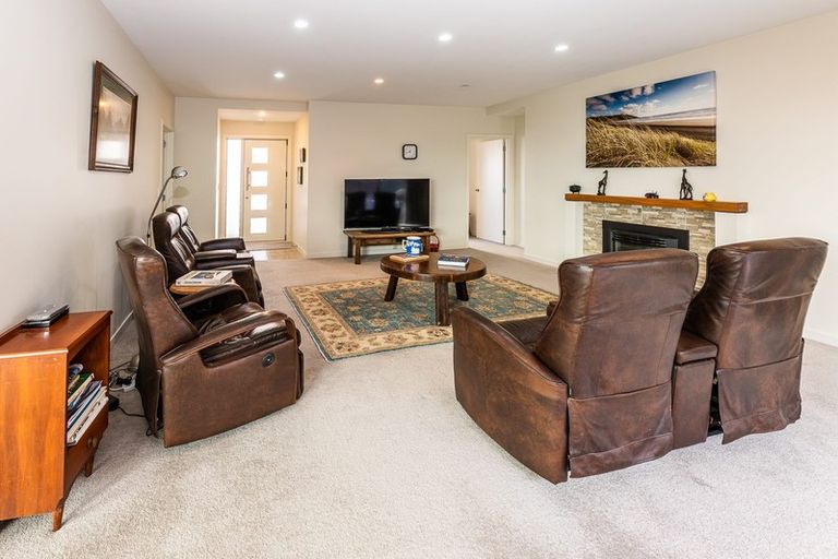 Photo of property in 16 Ferguson Avenue, Westshore, Napier, 4110