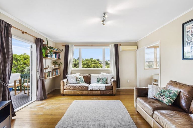 Photo of property in 1/46 Sycamore Drive, Sunnynook, Auckland, 0620