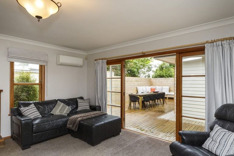 Photo of property in 67 Keeling Street, West End, Palmerston North, 4412