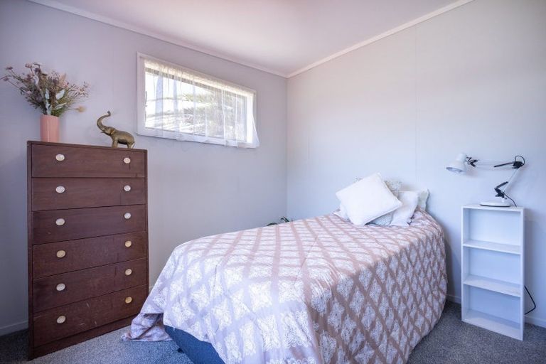 Photo of property in 6 Sea View Road, Baylys Beach, Dargaville, 0377