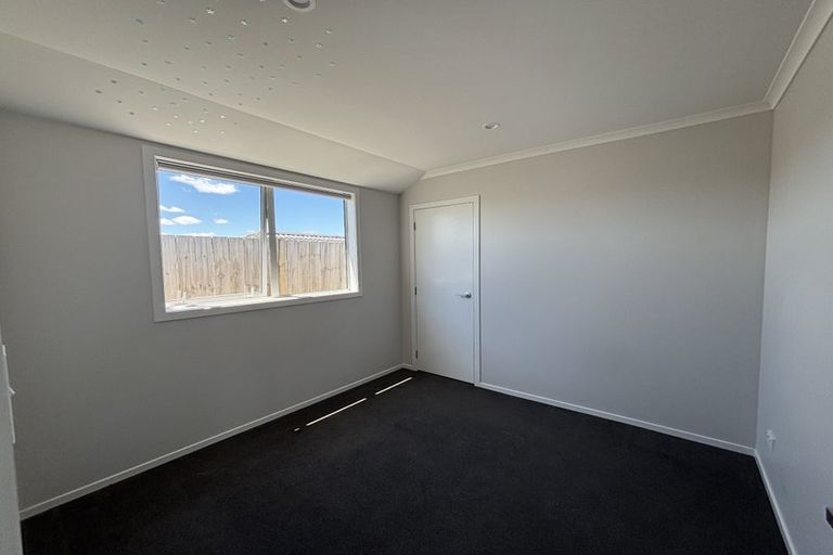 Photo of property in 90 Pragma Rise, Huntington, Hamilton, 3210