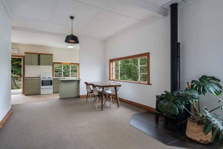 Photo of property in 36 Middleton Road, Kew, Dunedin, 9012