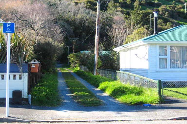 Photo of property in 41 Alexander Street, Greymouth, 7805