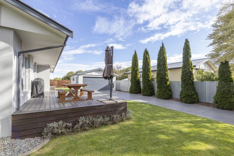 Photo of property in 80 Lowry Avenue, Redwood, Christchurch, 8051