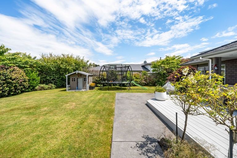 Photo of property in 19 Flotilla Place, Whitby, Porirua, 5024